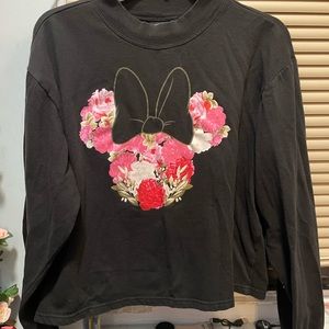 Disney women’s Minnie Mouse long sleeve tee
